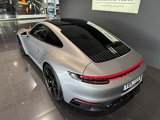 Sportkupé Porsche 911 12 av 16