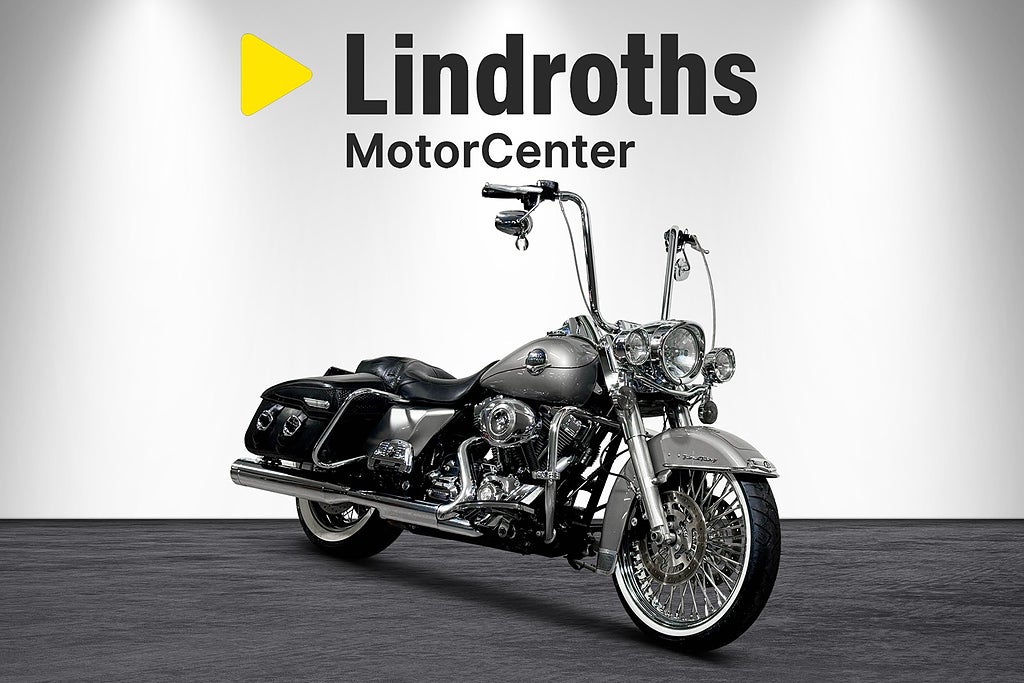 Harley-Davidson Road King Classic " FRI FRAKT "