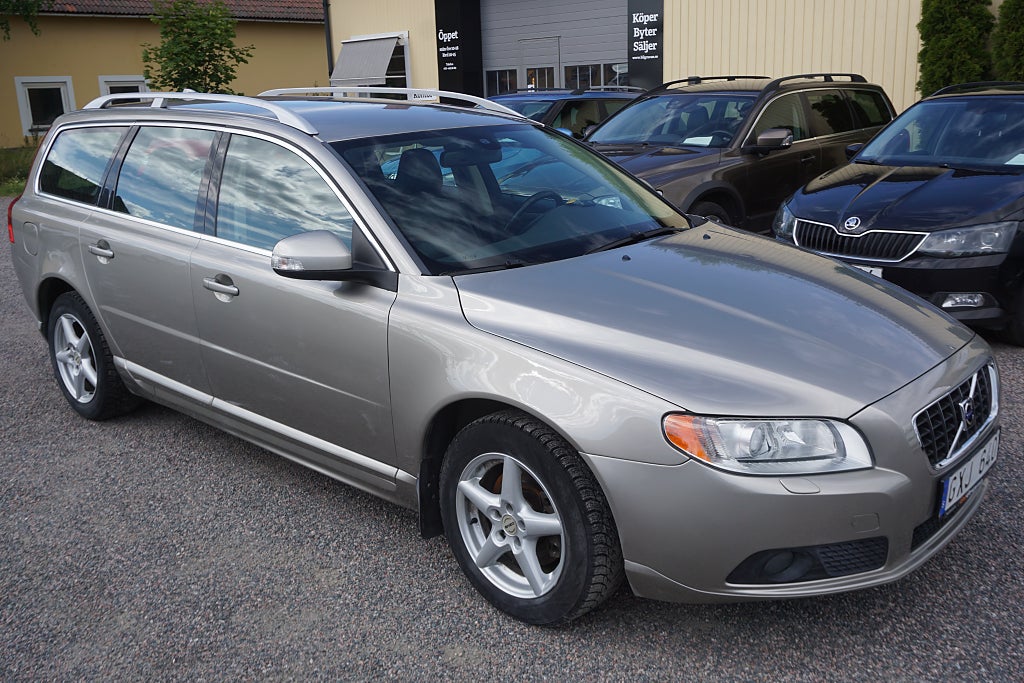 Volvo V70 2.0F Summum Drag M-Värmare