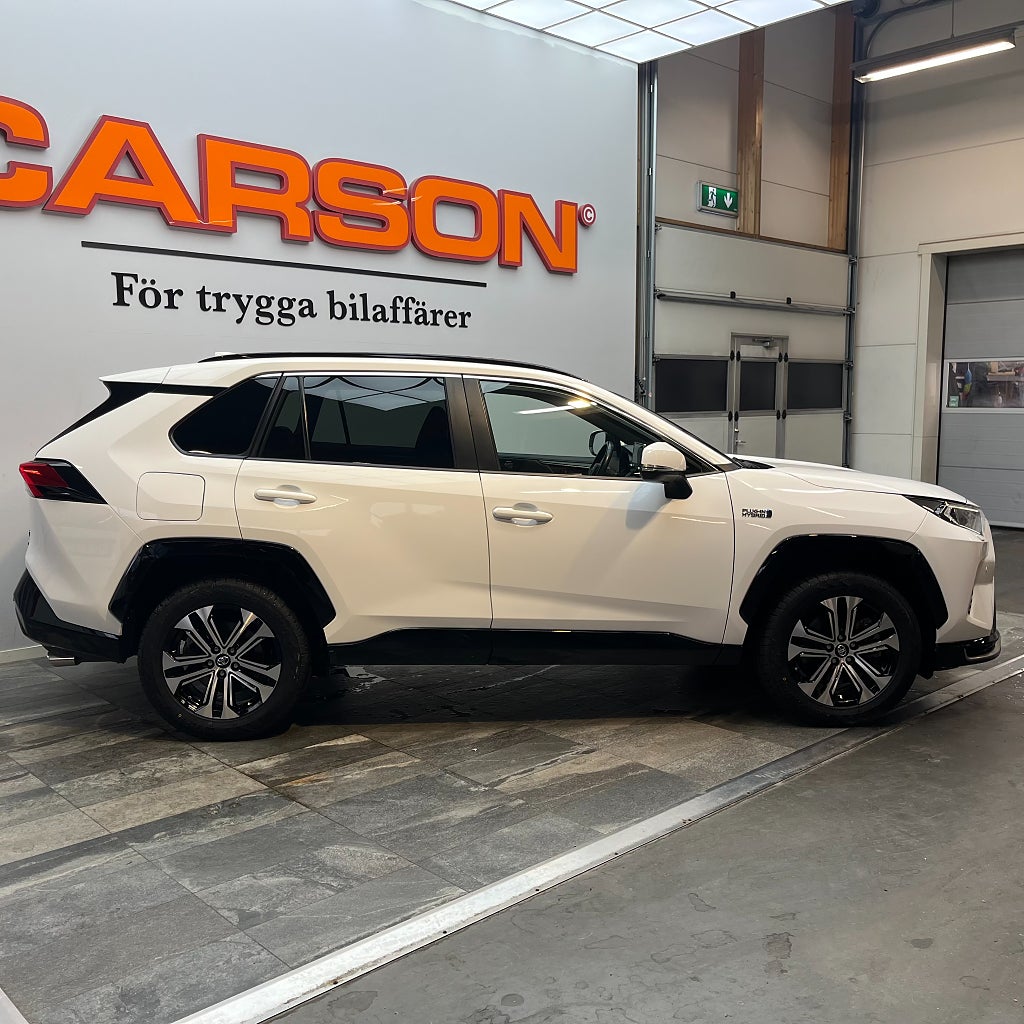 Toyota RAV4 Plug-in Hybrid E-CVT X-Edition Backkamera Drag