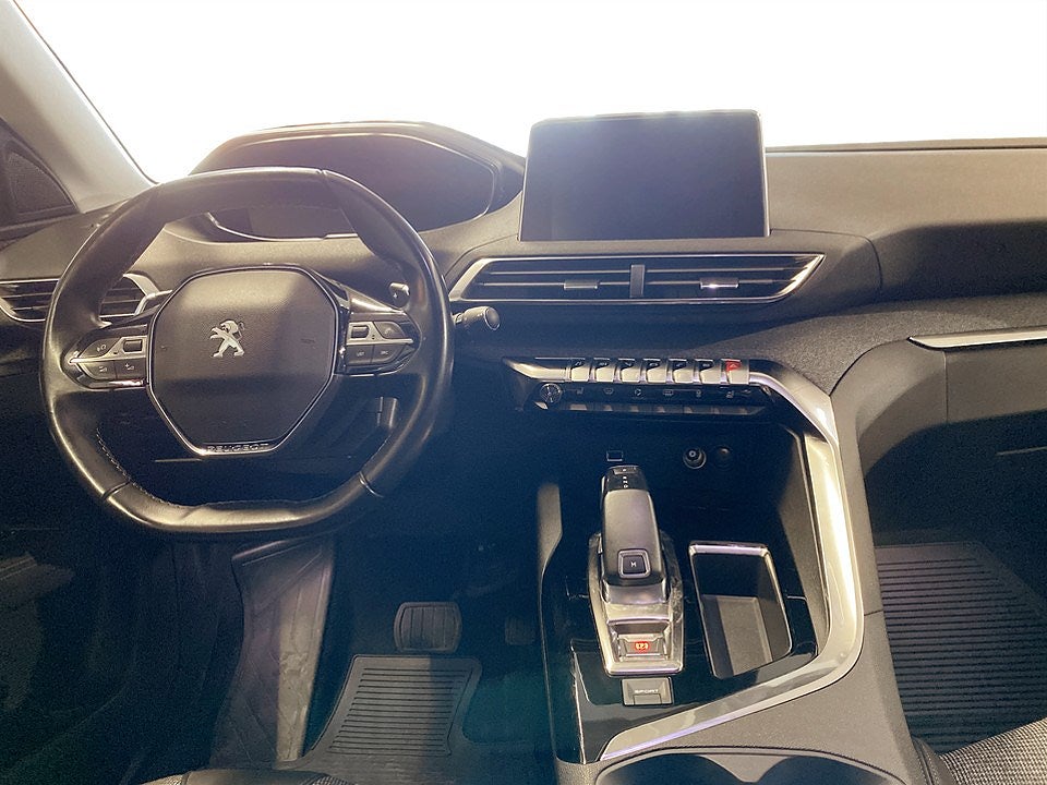 Bild på Peugeot 3008 Allure 1.5 BHDi 130hk Aut - CARPLAY, P-SENSORER