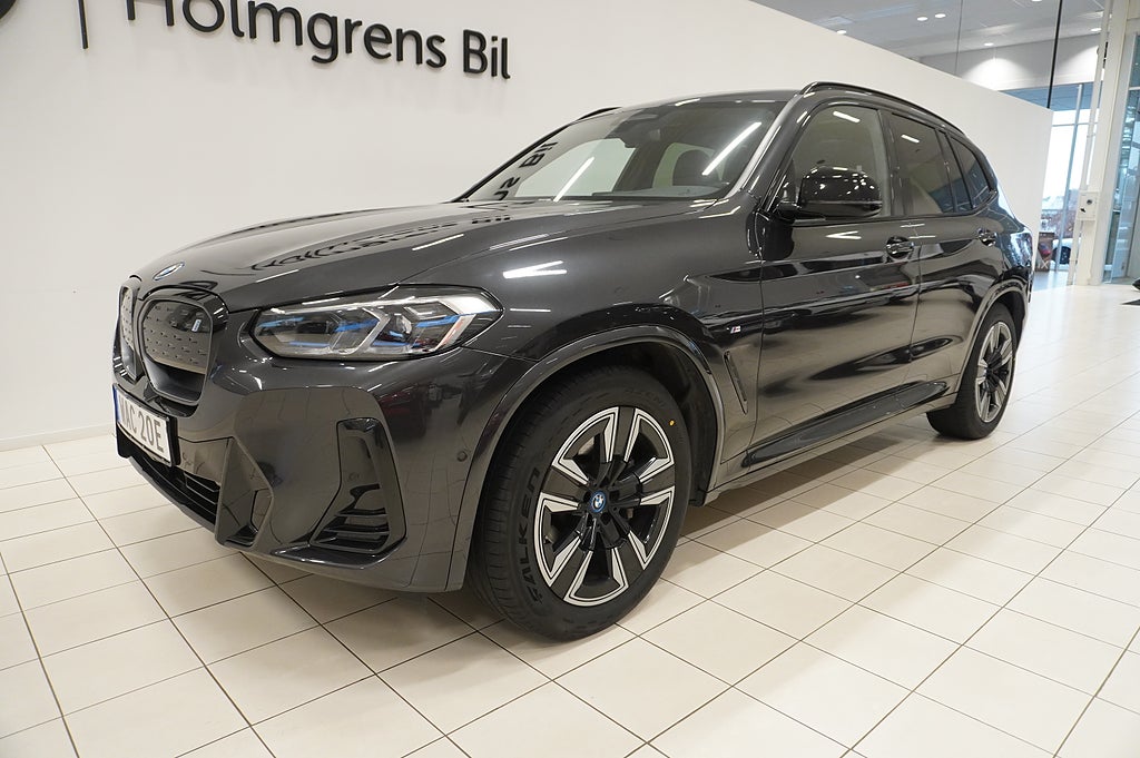 BMW iX3 3,65% ränta M-Paket Laserljus Dragkrok Elstolar Minne Panorama