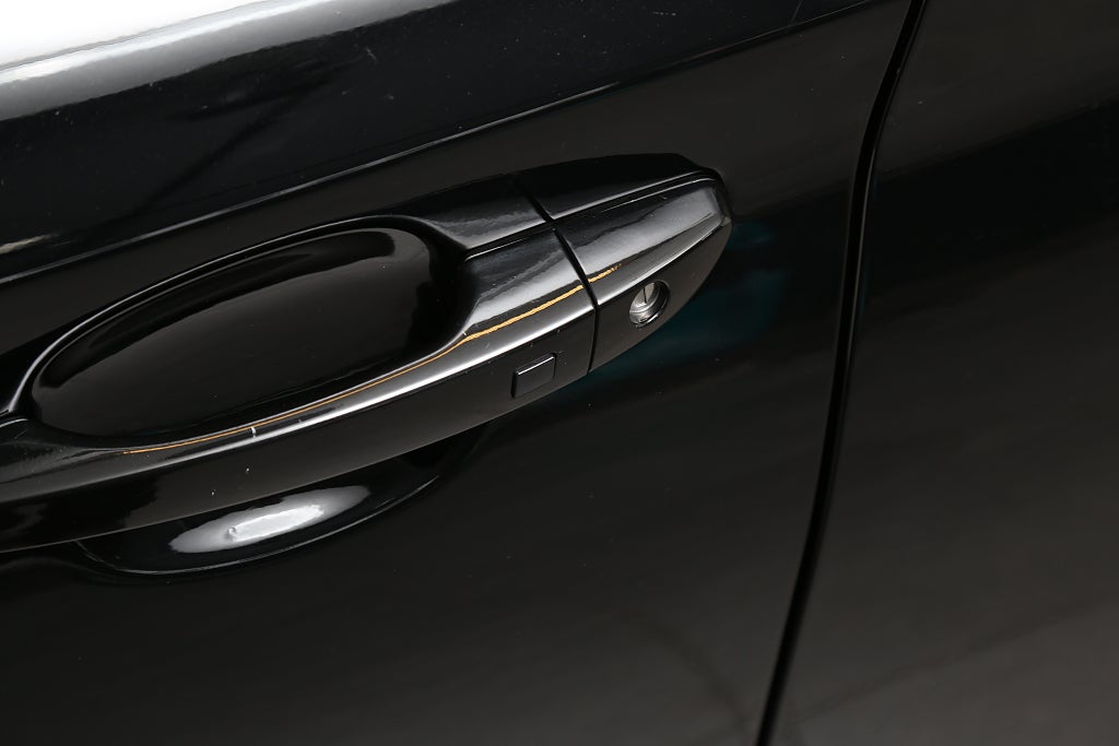 Hyundai Kona 1,0 T-GDI iMT 120hk Essential CarPlay P-sensor Kamera