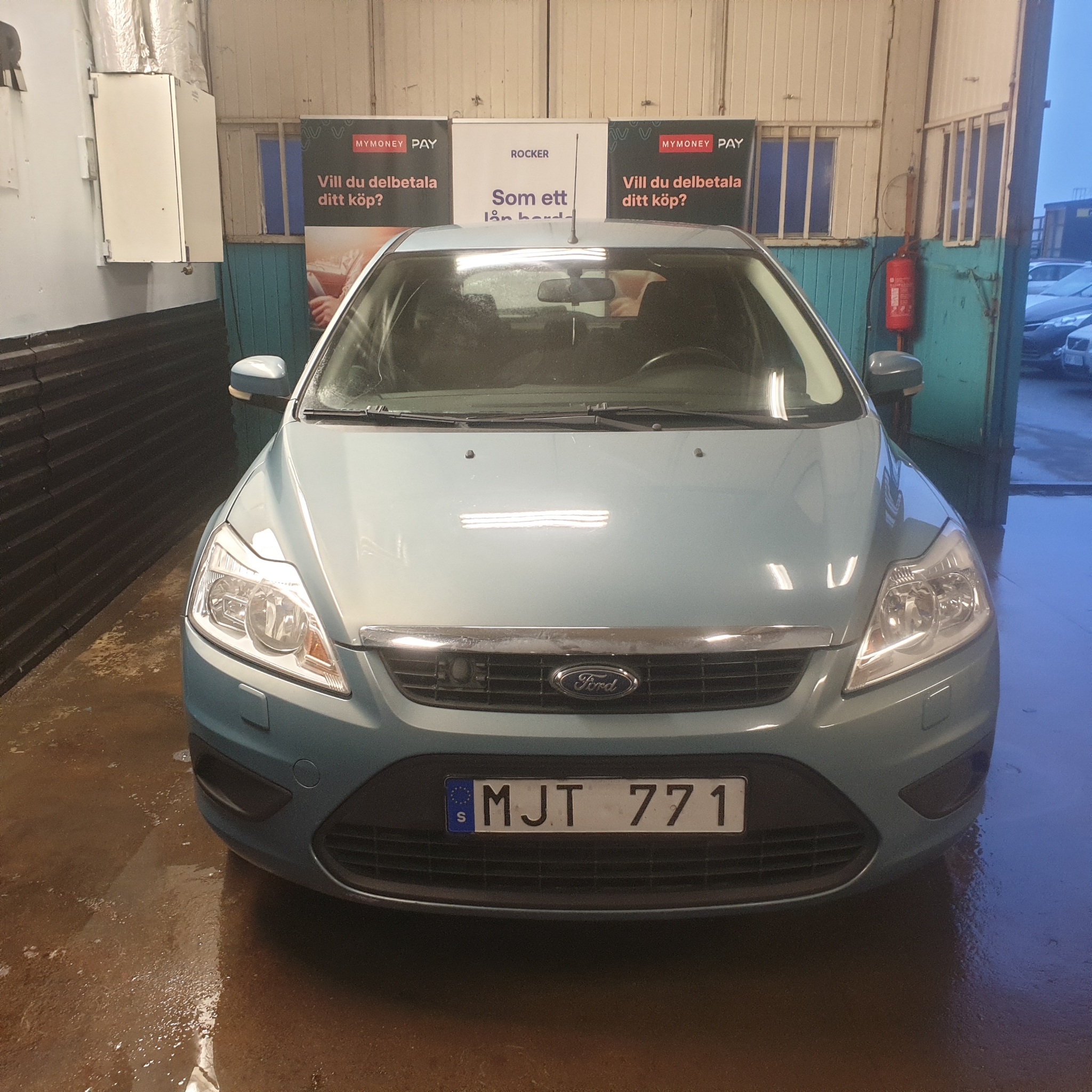 Ford Focus 5-dörrars 1.8 Flexifuel 125hk 2010, photo 3/44