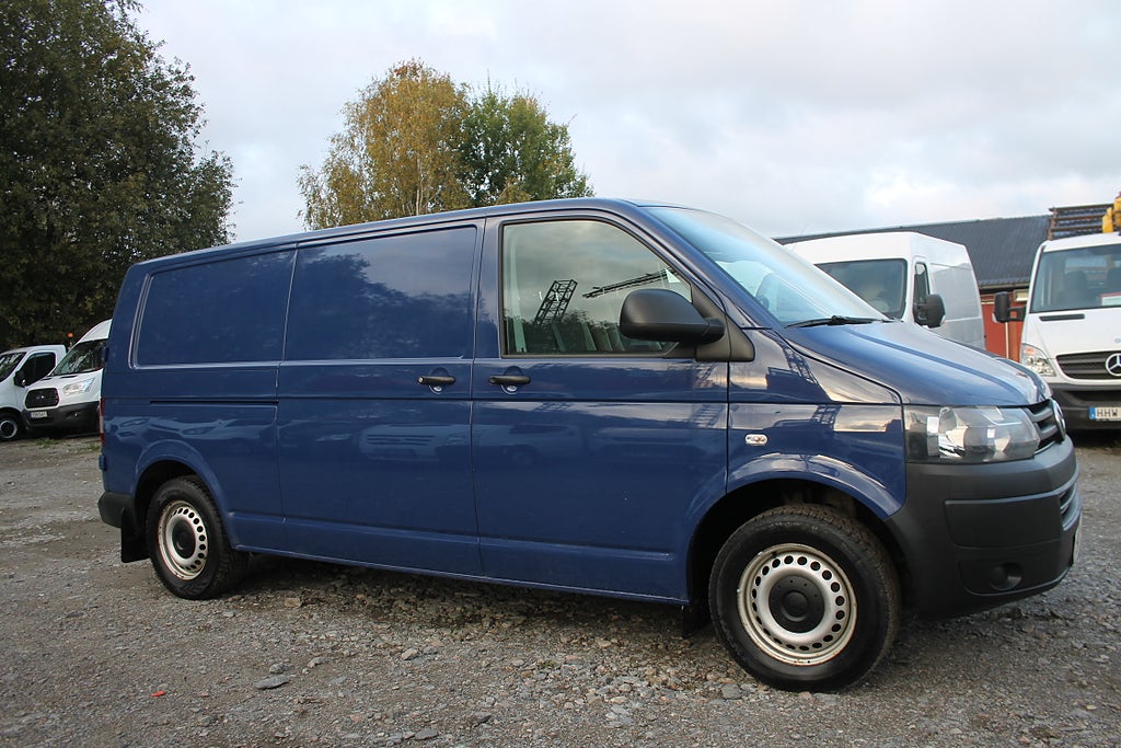 Volkswagen Transporter 2.0TDI 140HK Lång+Drag*