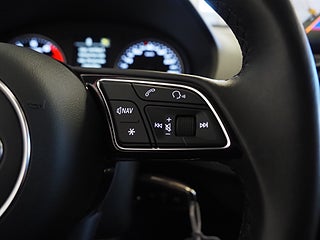 Kombi Audi Q2 20 av 21