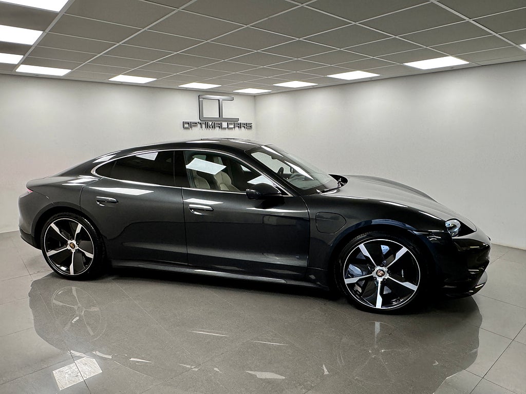 Porsche Taycan 2020 - miniatyr 7