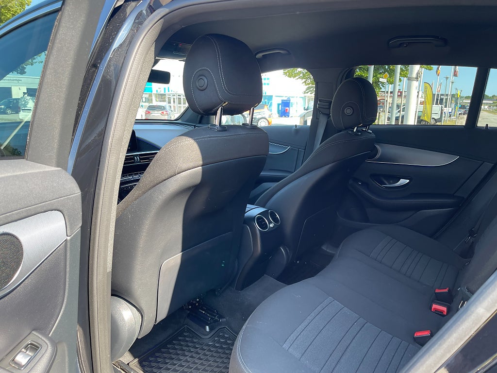 Mercedes-Benz EQC 400 4MATIC 408 hk
