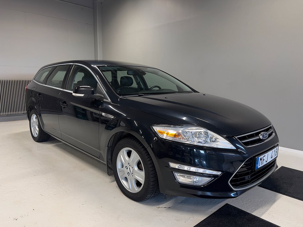 Ford Mondeo Kombi 2.0 TDCi 140hk Business Skinn Värmare Keyless