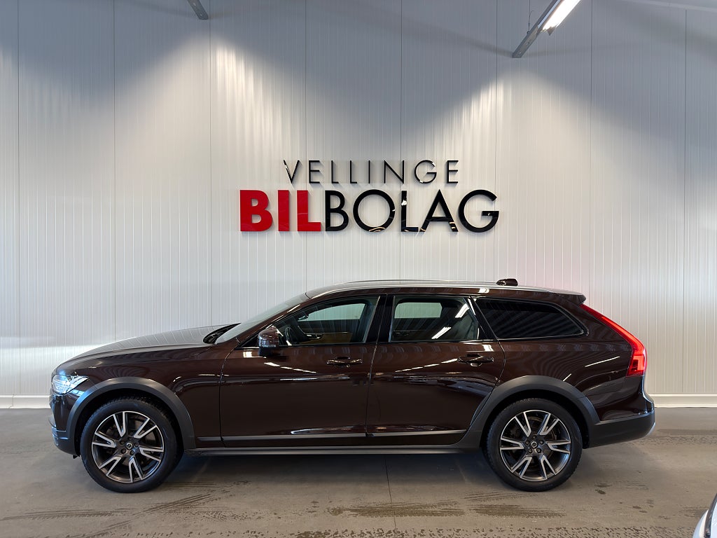 Volvo V90 Cross Country T5 AWD Inscription Pro Drag Värmare Skinn Rattvärme