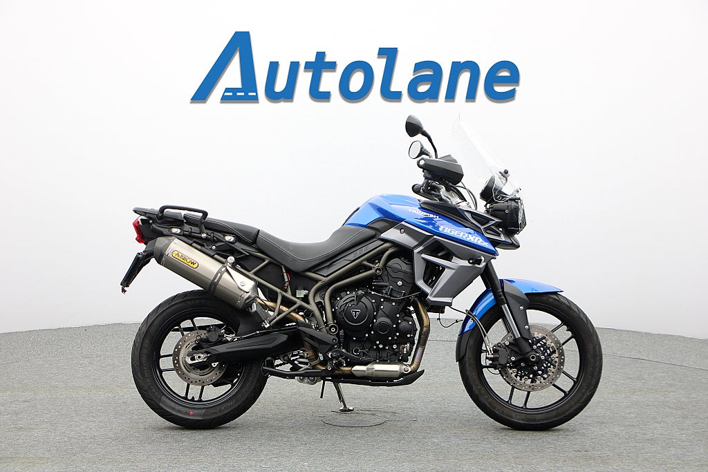 Triumph Tiger 800 XRX *Nyservad Farthållare Värmehandtag