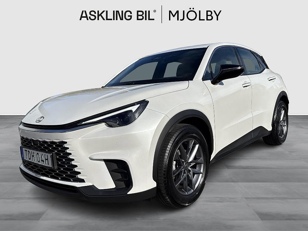 Lexus LBX 1.5 Hybrid Vinterhjul Moms