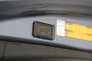 SUV Toyota RAV4 25 av 25