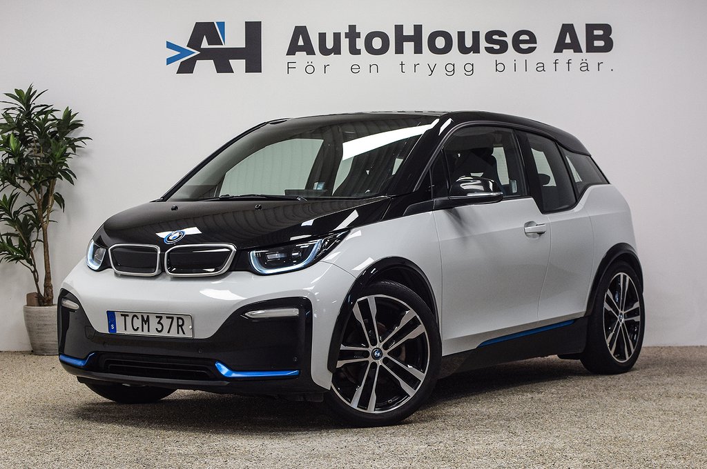 BMW i3s 120 Ah Charged-paket Värmepump Navi Pro Backkamera