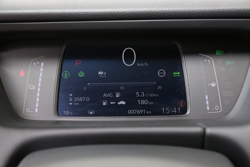 Honda Jazz Advance Crosstar Fullhybrid | DEMOBIL 2025