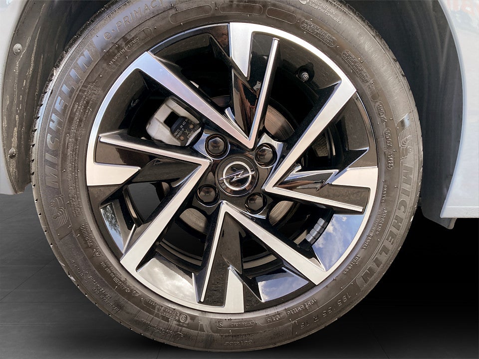 Bild på Opel Corsa GS 1.2 PT 100hk Aut BACKSENSORER