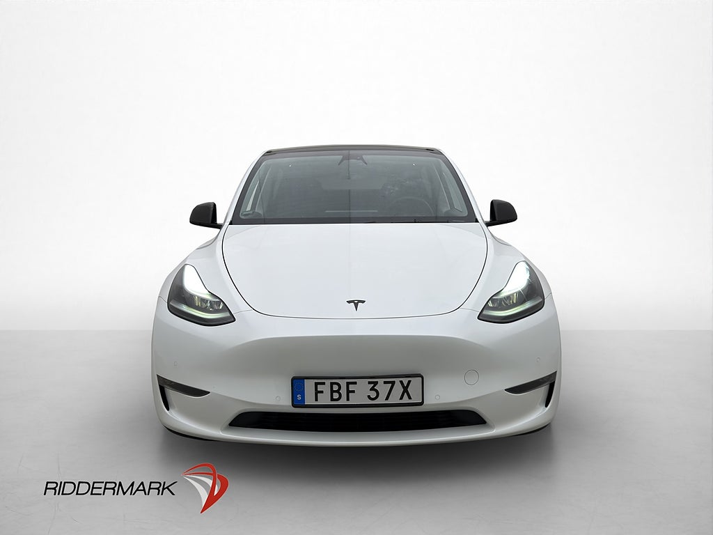 Tesla Model Y Performance AWD Dragkrok Svensksåld Autopilot