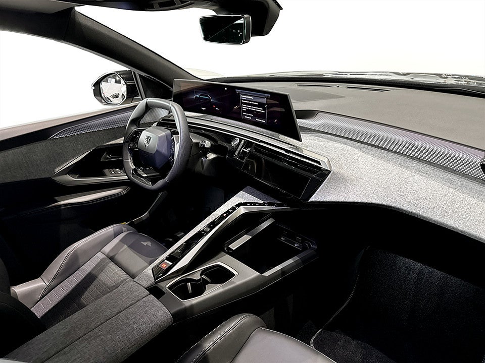 Bild på Peugeot 5008 GT Hybrid 145hk Aut KAMPANJ BRÄNSLE INGÅR