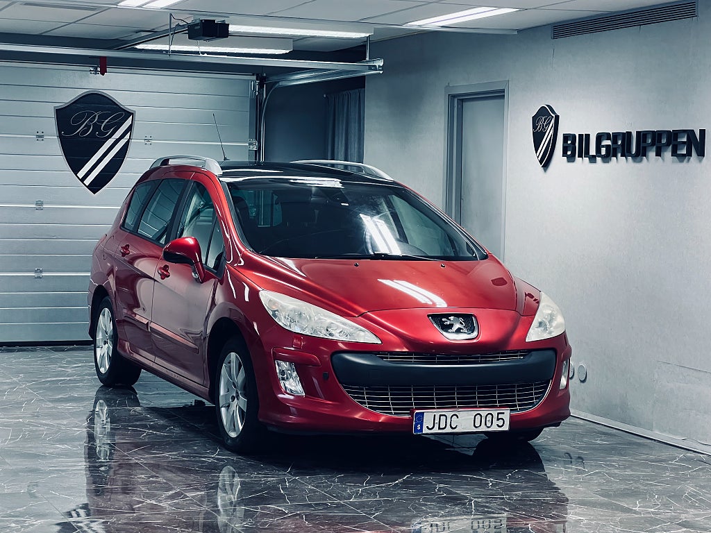 Peugeot 308 SW 1.6 THP|Drag|Motorvärmar|Automat|Nybesiktigad|Panorama|