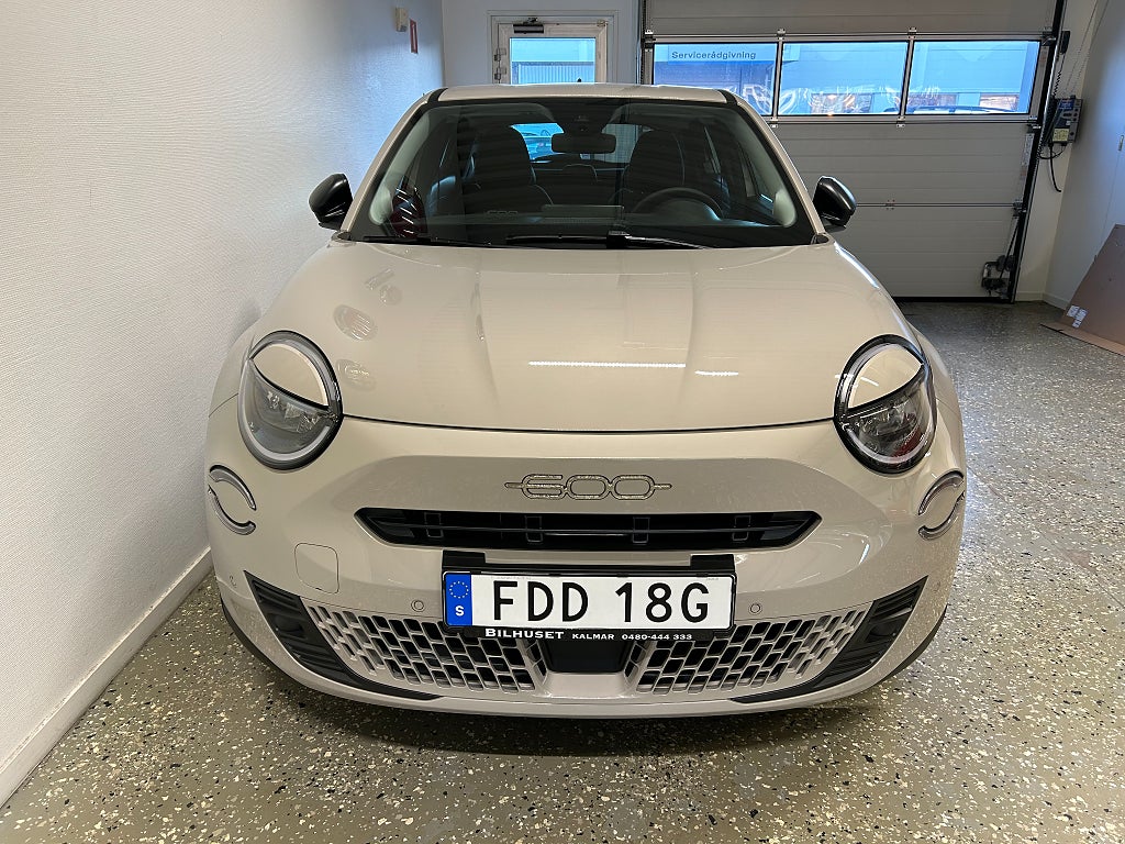 Fiat 600 2024 - miniatyr 4