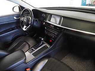 Kombi Kia Optima 12 av 27