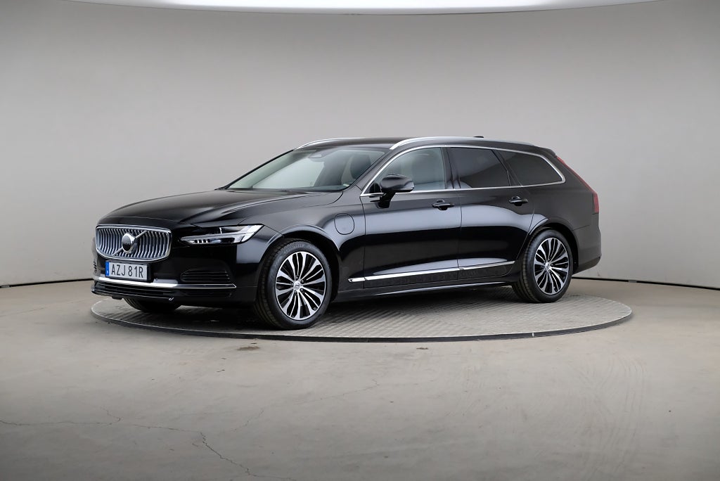 Volvo V90 Recharge T6 350hk AWD Core Edt Drag