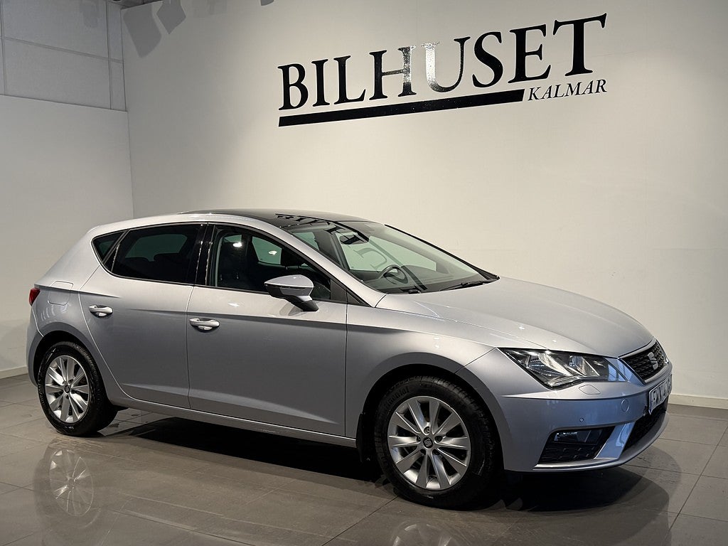 Seat Leon  TSI Style| Backkamera | Taklucka | 1 Ägare | CarPlay