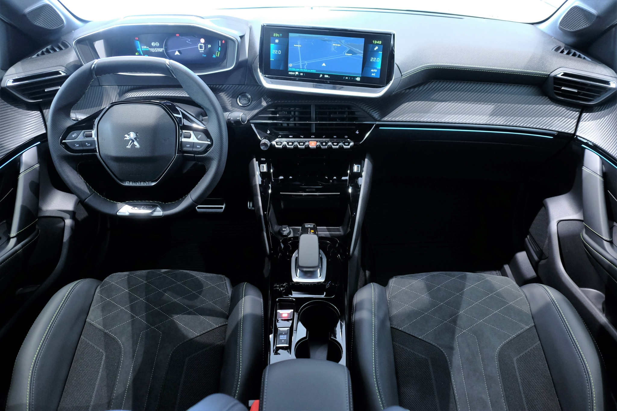 Peugeot e-208 GT Electric 2023, photo 7/58