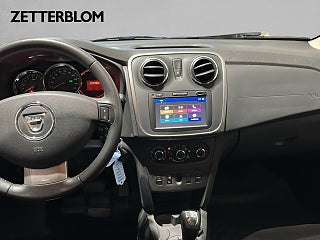 SUV Dacia Sandero 10 av 17