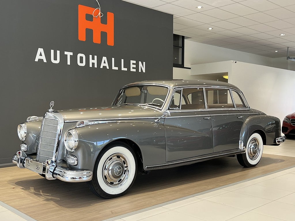 Mercedes-Benz 300 Adenauer Automatic
