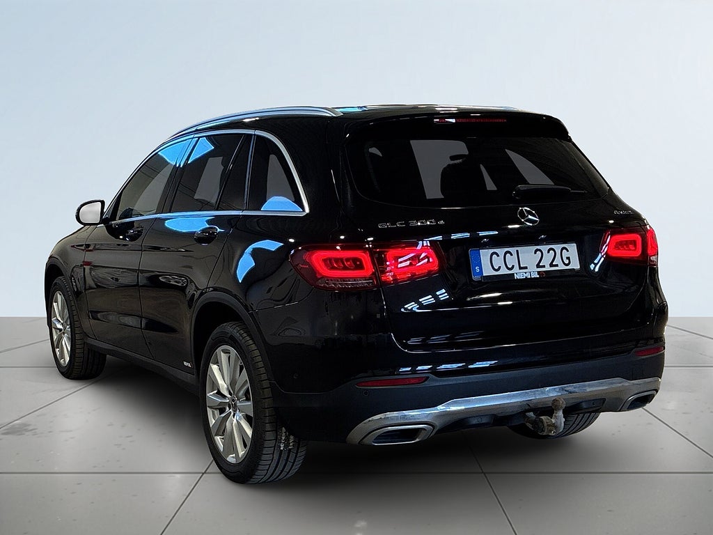 Mercedes-Benz GLC 300 e 4M Aut Base Drag 360 Värmare Burmester S&Vhjul