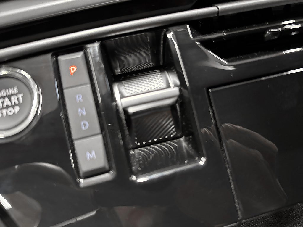 Peugeot 3008 Hybrid 145 1.2 Allure 145 e-DSC Euro 6 – bild 13