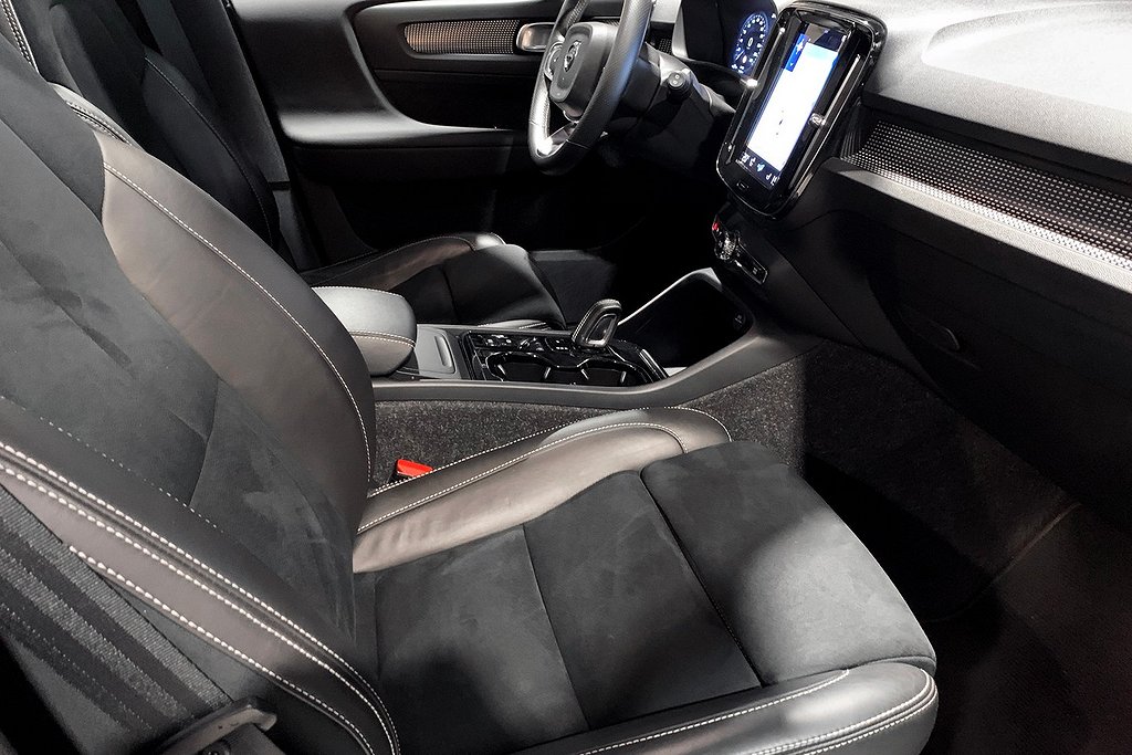 Volvo XC40 T2 R-Design | Harman | Drag | Pano | Navi 2021