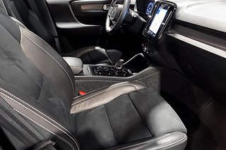 SUV Volvo XC40 23 av 25