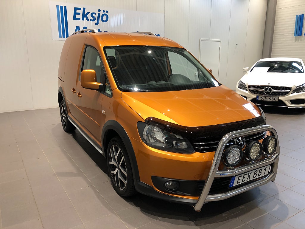Volkswagen Caddy Skåpbil 2.0 TDI DPF 4Motion Cross *Drag/V-Hjul*