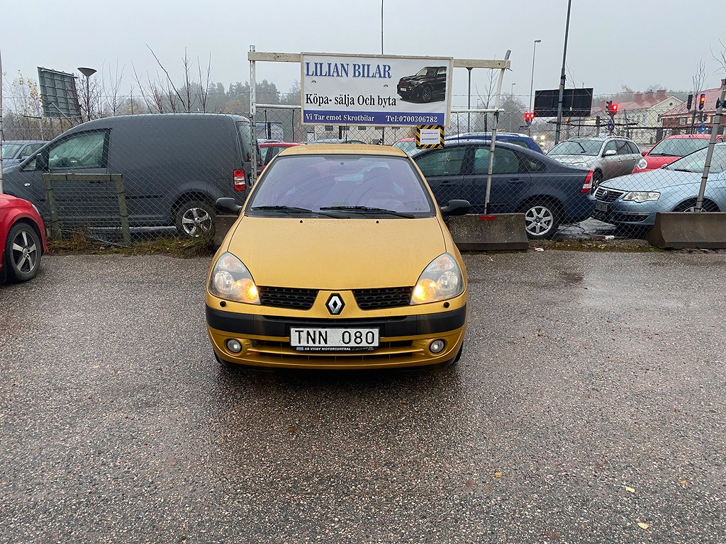 Renault Clio 5-dörrars Halvkombi 1.2 Authentique