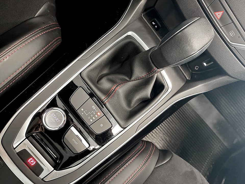 Bild på Peugeot 308 GT 5D 2.0 BHDi 180hk Aut NAVI