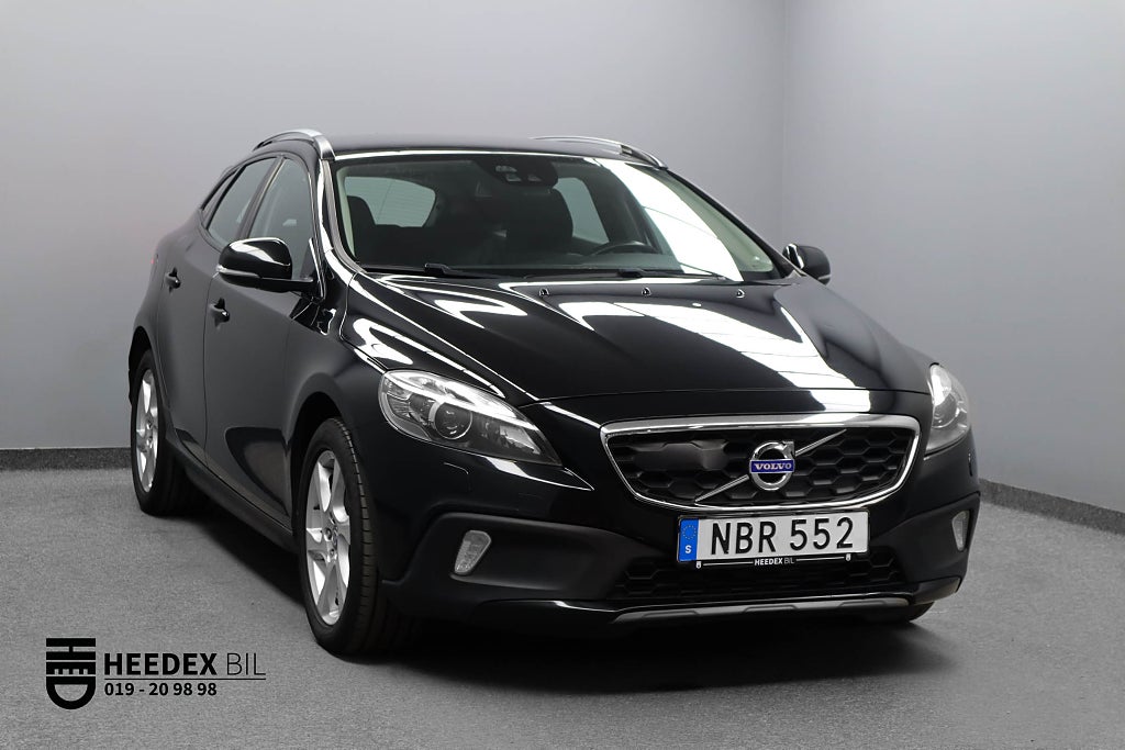 Volvo V40 Cross Country D3 150hk Business Edition Pro Navi BLIS Drag VoC Radar