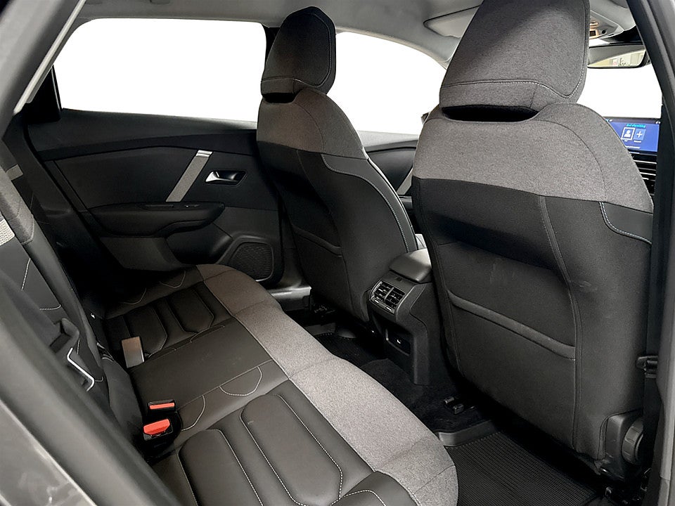 Bild på Citroën C4 Shine 1.2 PT 130hk Aut B-KAMERA NAVI
