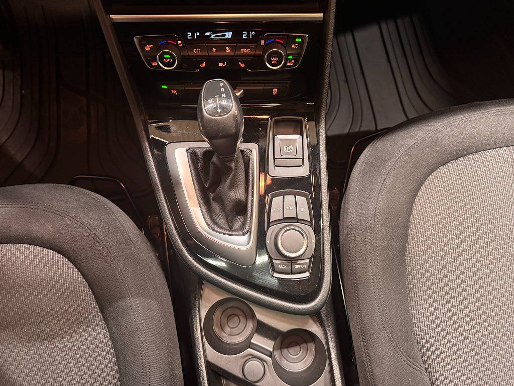 BMW 218 2015 - miniatyr 23