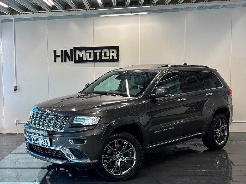 Jeep Grand Cherokee 3.0 V6 CRD 4WD |PANO|H/K|LUFT|DRAG|NyServ|NyBess|