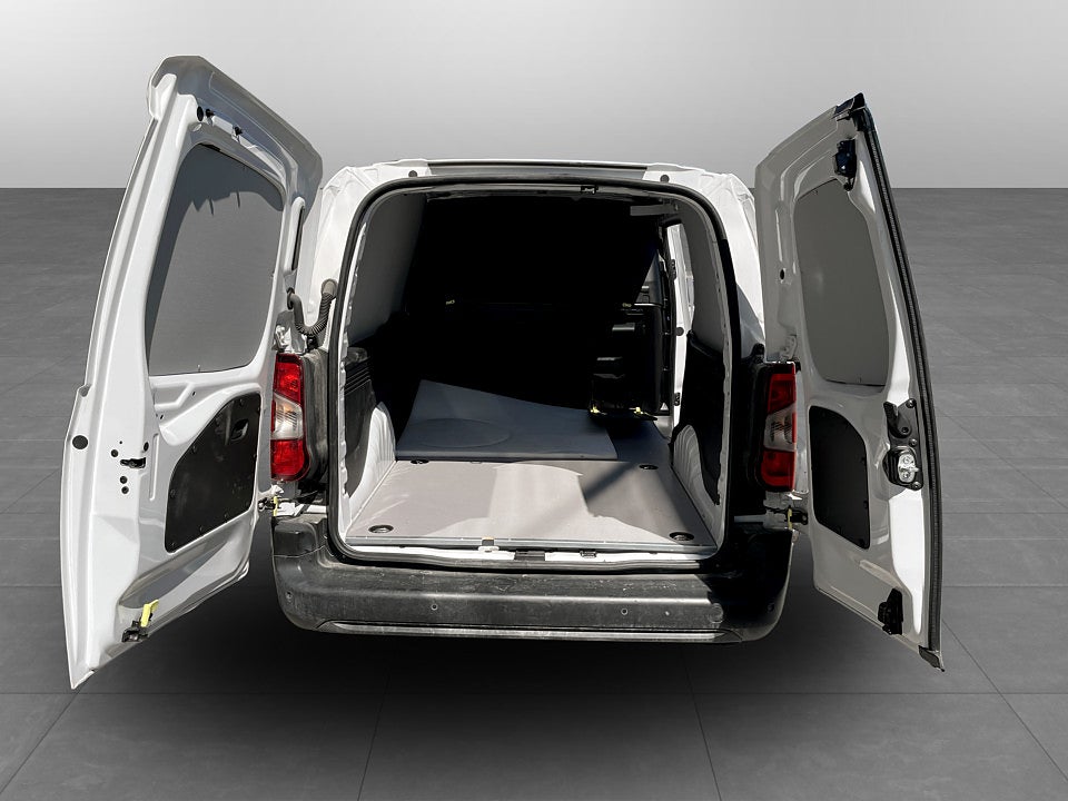 Bild på Opel Combo Cargo XL Business 1.5 130hk Aut L2 WEBASTO B-KAMERA