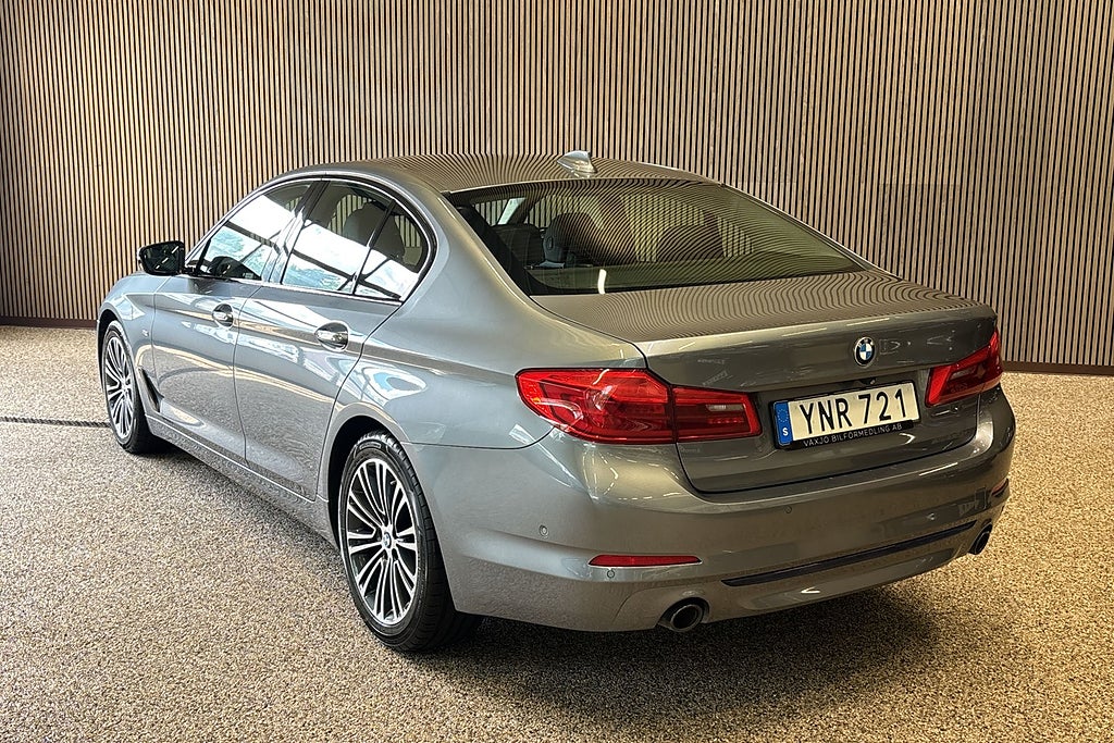 BMW 520d Sedan Steptronic Sport line