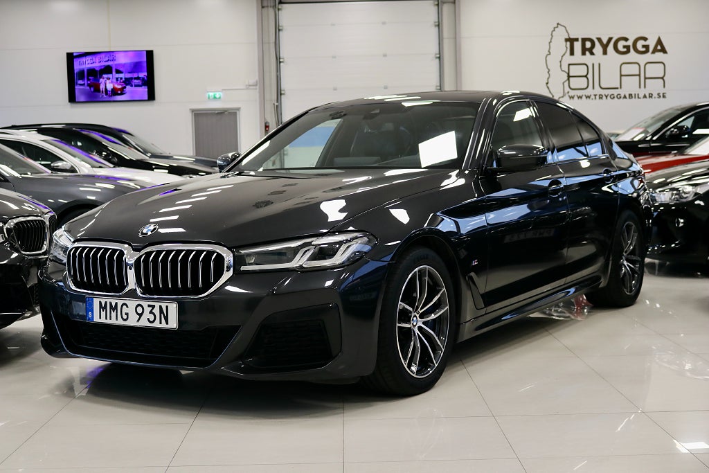 BMW 540 d xDrive/Sedan/M-sport/Innovation/H-K/T-lucka/360/Läder/Värmare