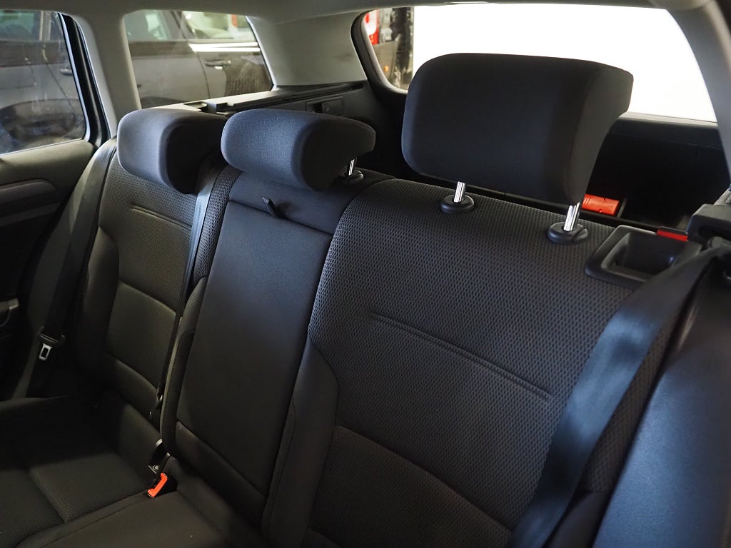 Volkswagen Golf Sportscombi 1.0 TSI DSG Dragkrok Backkamera M-Värmare 2018