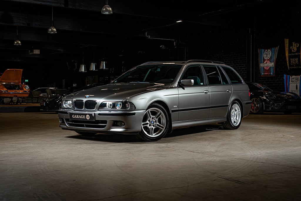 BMW 525 i Touring / E39 / M Sport / MY04 / 1 brukare / 10423mil