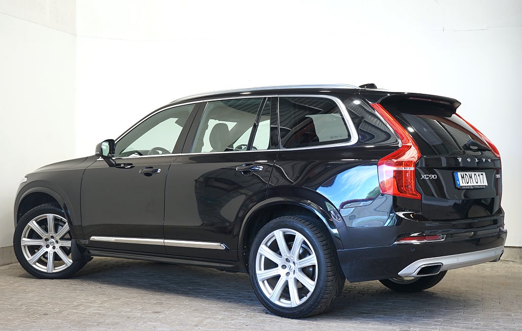 Volvo XC90 D5 AWD Inscription Värmare Dragkrok B-kamera 225hk