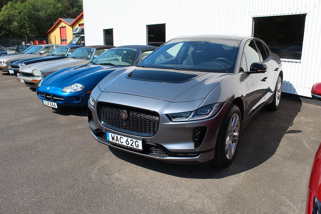 Jaguar I-Pace EV400, panoramatak, 20"