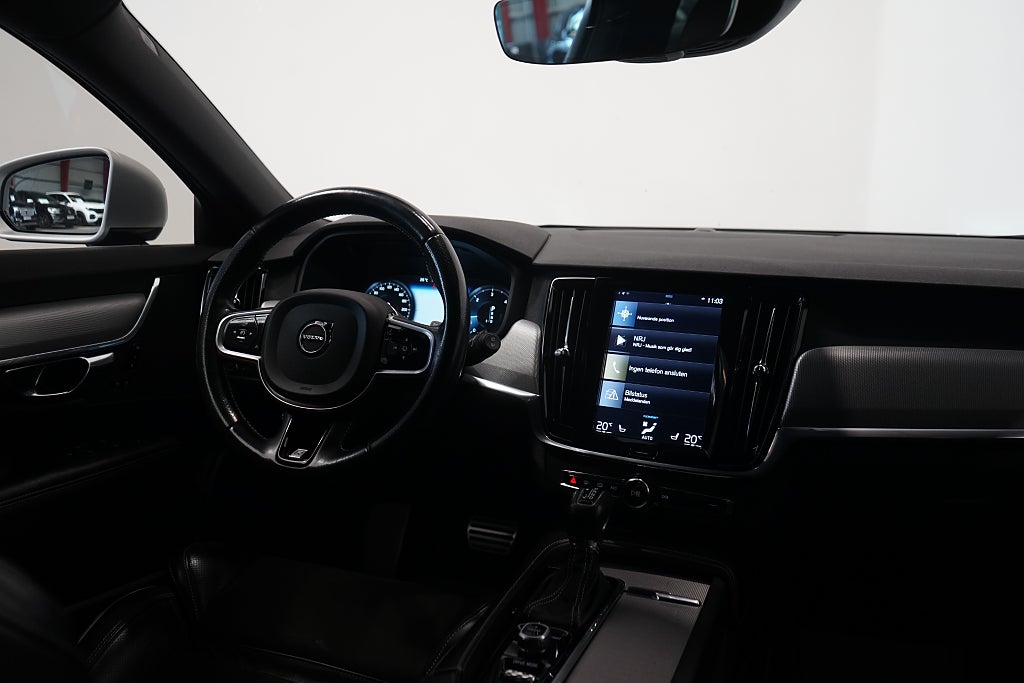 Volvo V90 D4 Automat R-Design B-kamera Dragkrok 190hk
