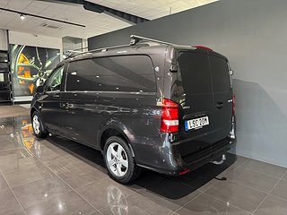 Transportbil - Skåp Mercedes-Benz Vito 4 av 21